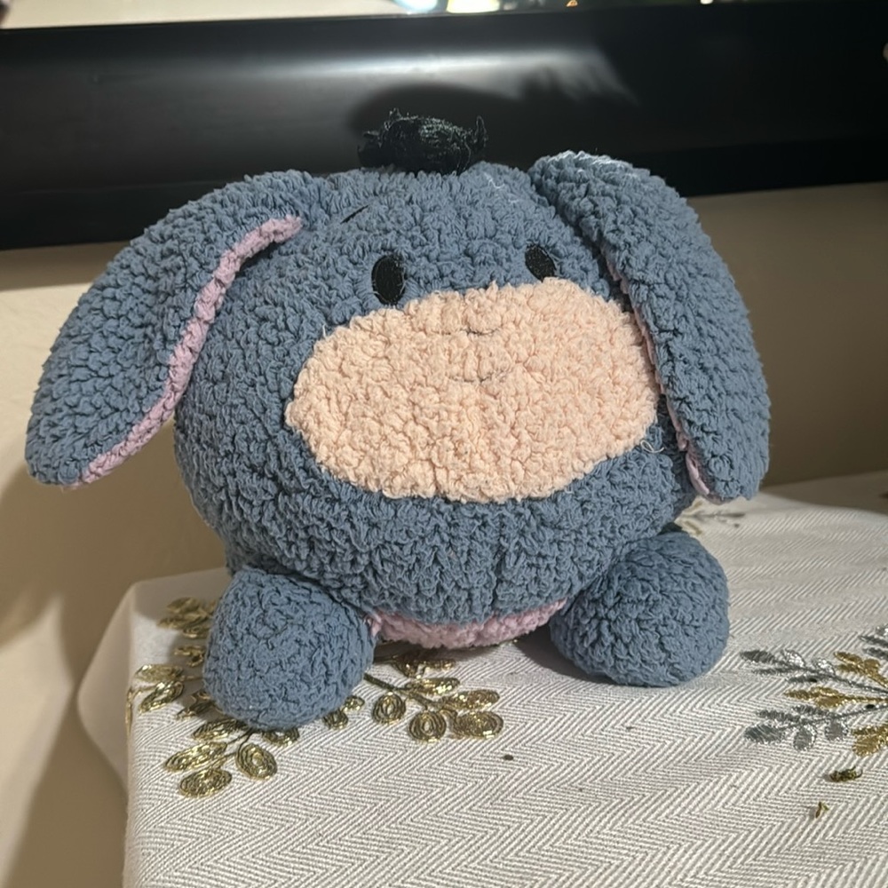 Disney Park Eeyore Round Blue Detachable Tail